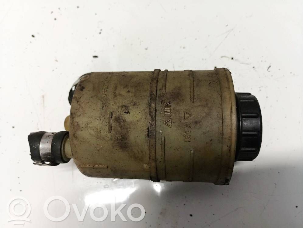 Ohjaustehostimen nestesäiliö   7700782884,7700782884