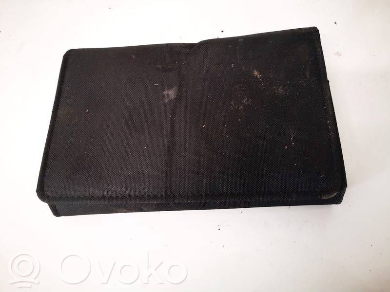 Opel Corsa E Carte/manual proprietar cu istoric service 