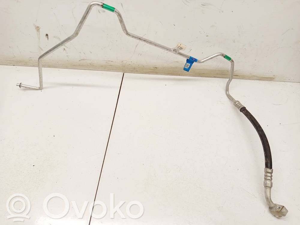 Tuyau de climatisation   J7BB19A704DC,J7BB19A704DC