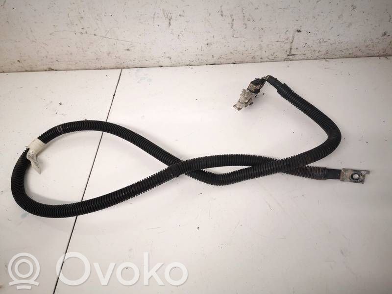 Cable positivo (batería)   209286000A,209286000A,209286000A
