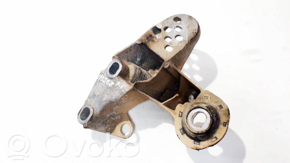 Suport motor   4B0199351B,4B0199351B