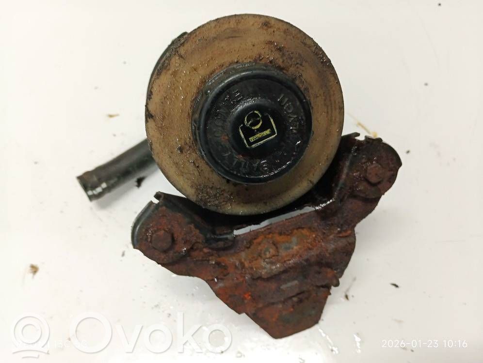 Renault Megane I Serbatoio/vaschetta del liquido del servosterzo 
