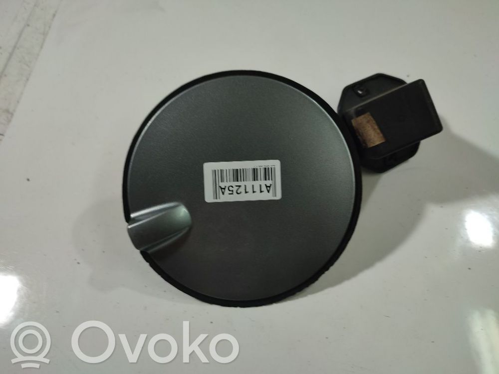 Opel Astra H Sportello del serbatoio del carburante 