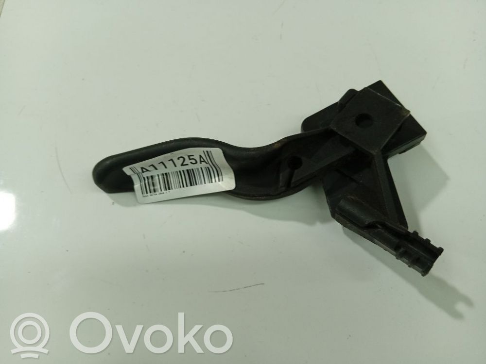 Opel Astra H Poignée, déverrouillage du capot moteur