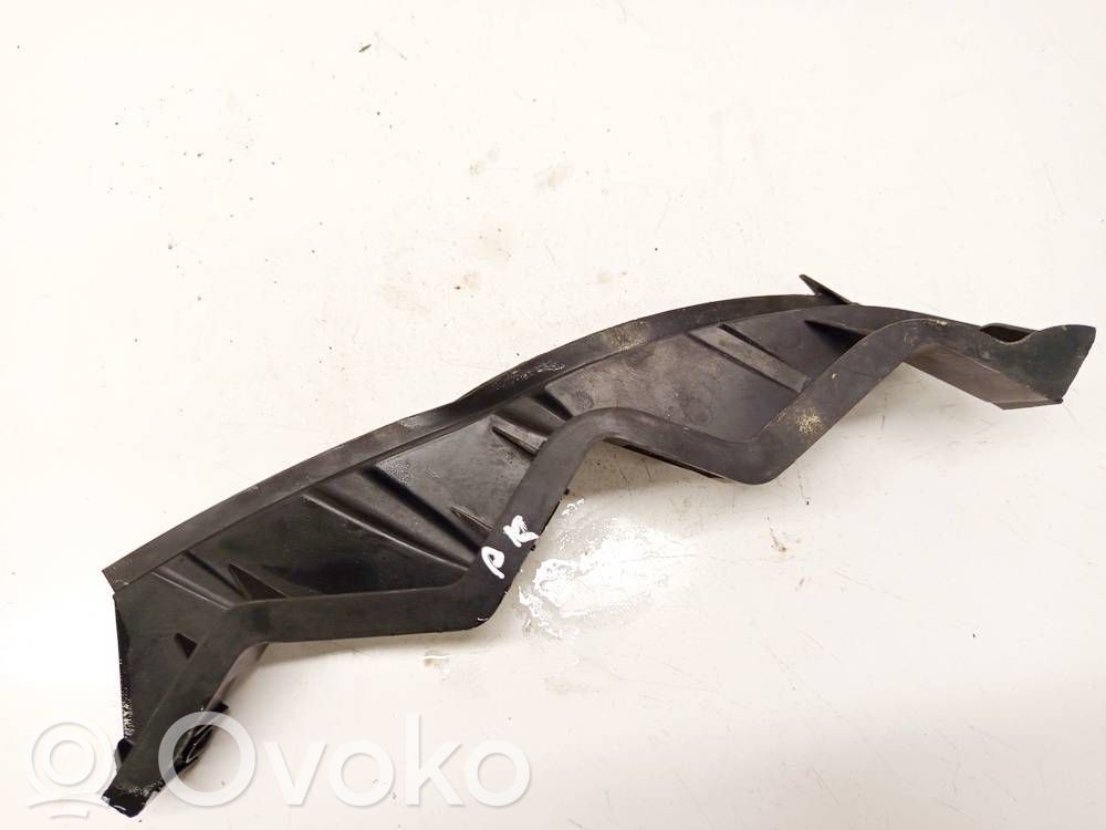 Volkswagen PASSAT B6 Staffa faro/fanale 
