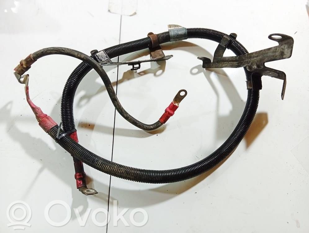 BMW 5 E60 E61 Câble de batterie positif 