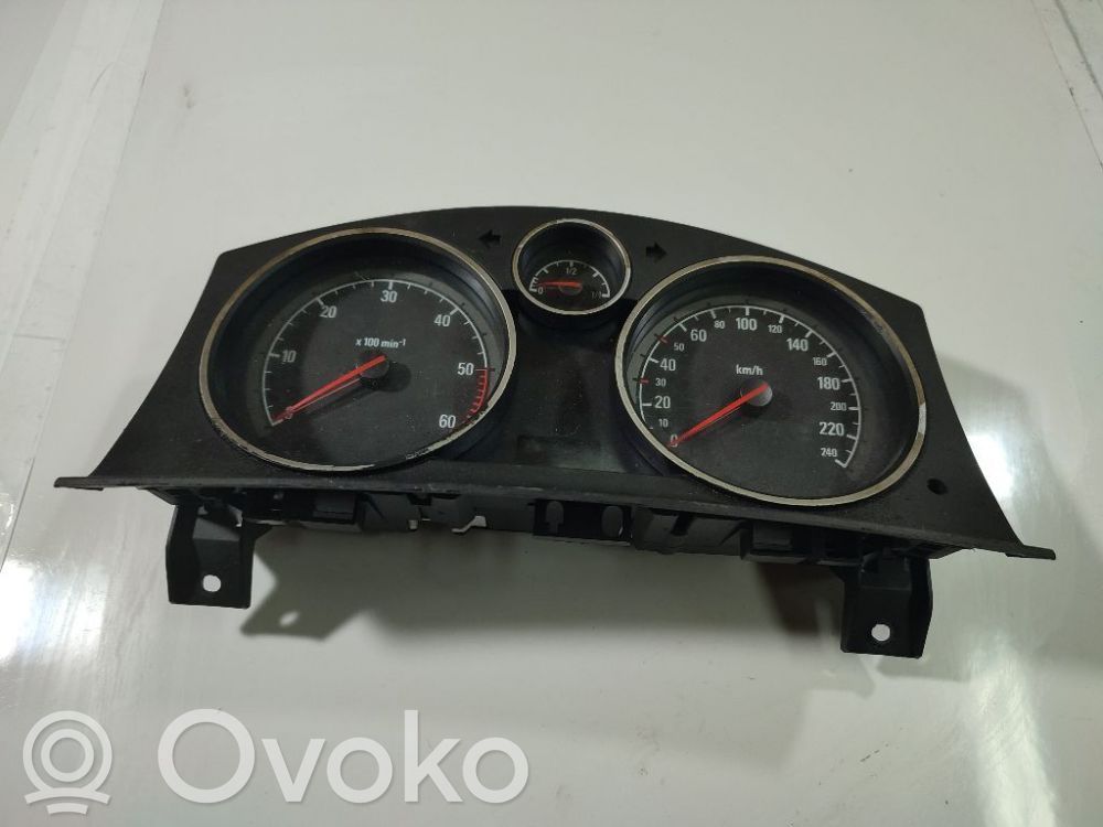 Opel Astra H Vitezometru (grup de instrumente) 