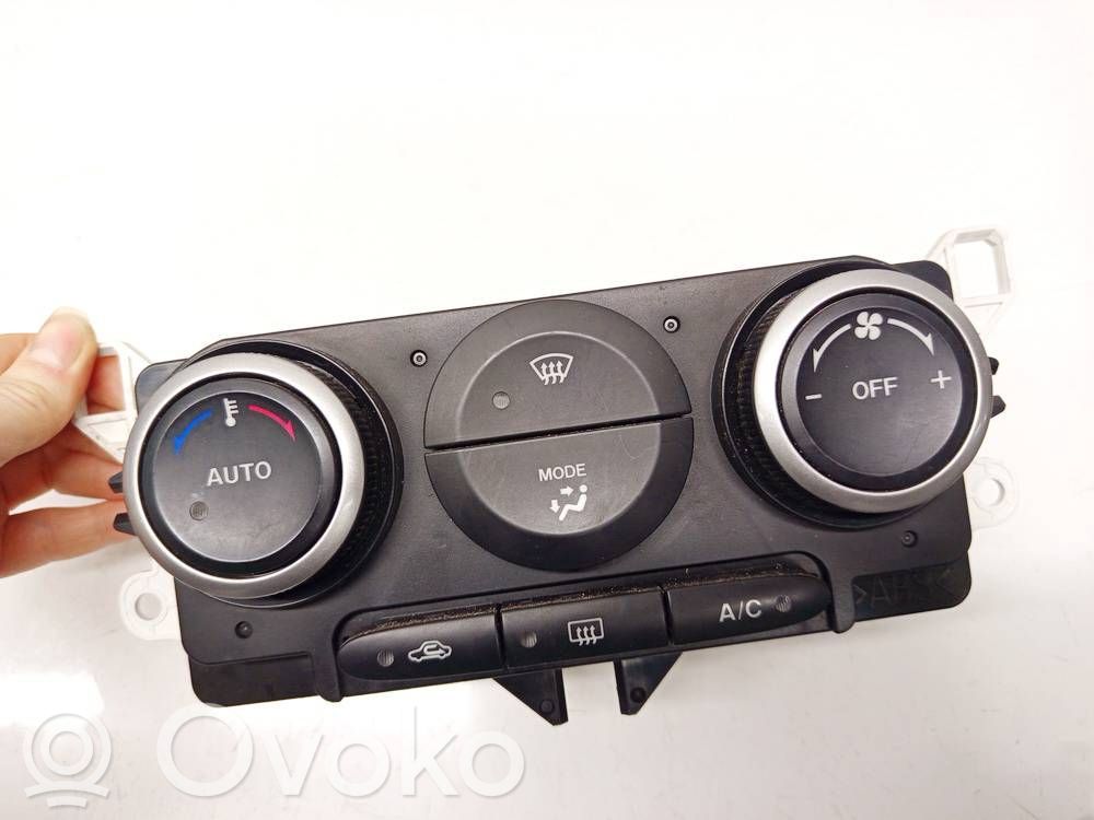 Mazda CX-7 Panel klimatyzacji 