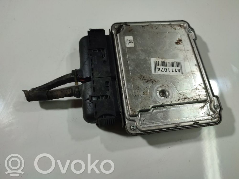 Seat Altea Engine control unit/module 