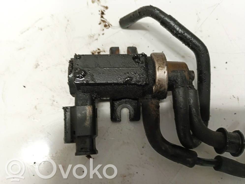 Ford Focus Zawór podciśnienia / Elektrozawór turbiny 