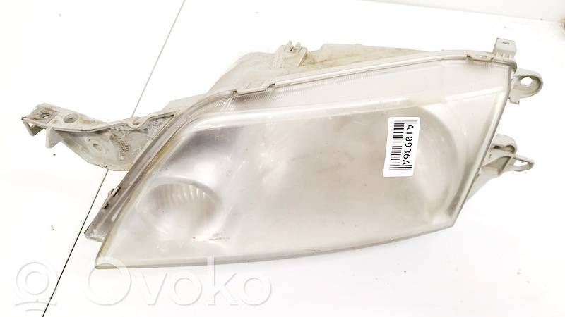 Mazda Premacy Phare frontale 