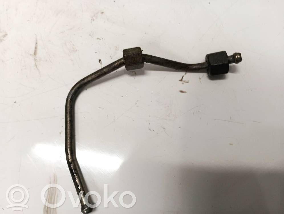 Tubo carburante