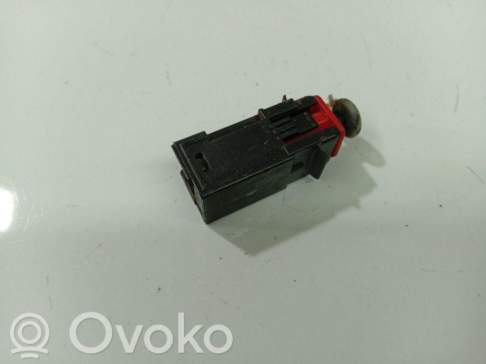 Czujnik pedału hamulca / stopu   C910,869619858,C910