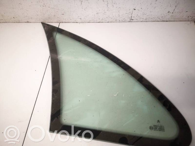 Citroen Xsara Picasso Geam lateral spate 