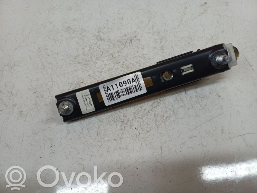Opel Corsa D Guida di regolazione della cintura di sicurezza 