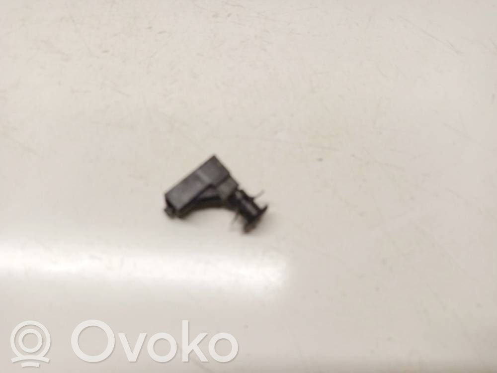 Volkswagen PASSAT B6 Otras luces interiores 