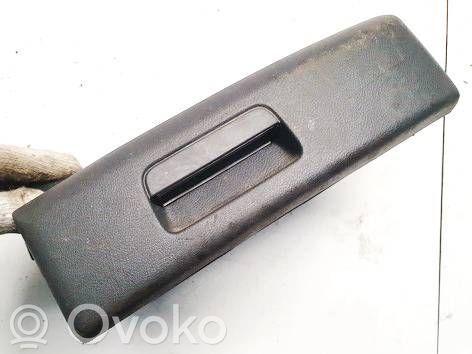 Guantera   1K0882605B,1K0882605B