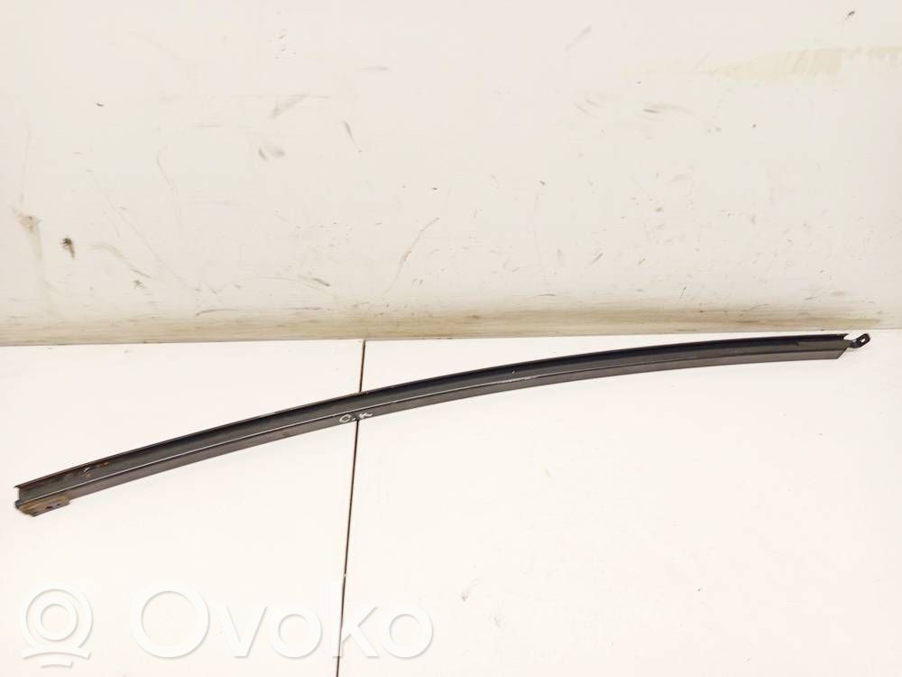 Mazda Demio Macara ușă glisantă cu motor 