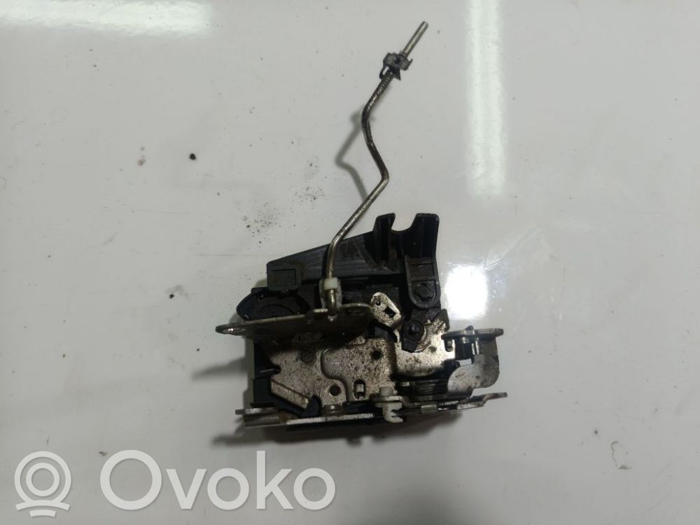 Etuoven lukko   8200735224,8200735224,8200735224