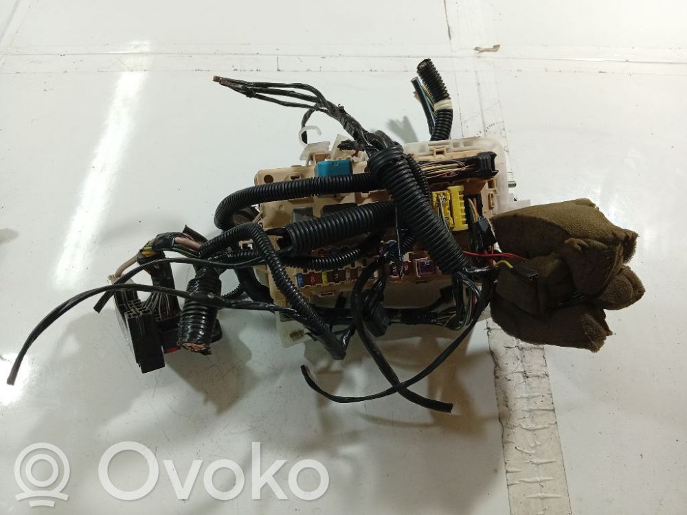 Toyota Corolla Verso AR10 Set cutie siguranțe 