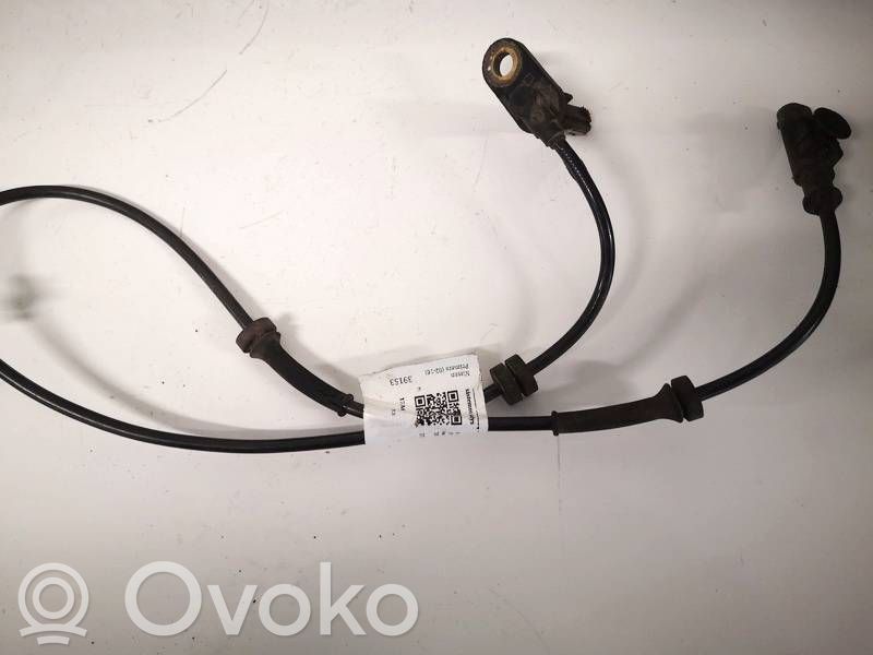 Nissan Primera Czujnik ABS hamulca tylnego 