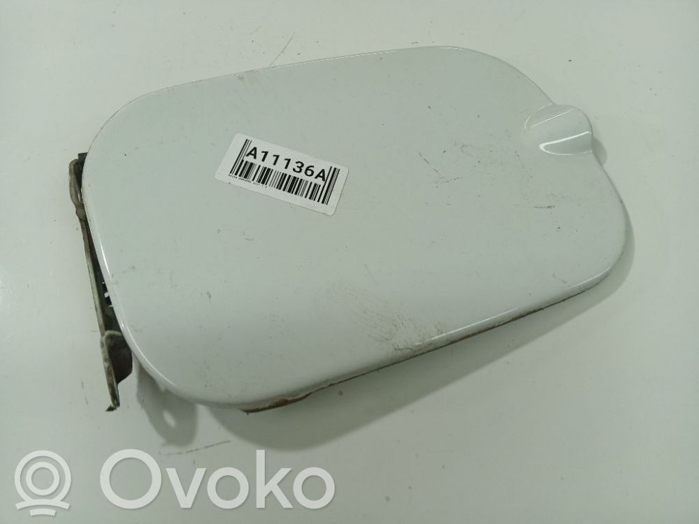 Dacia Sandero Bouchon, volet de trappe de réservoir à carburant 