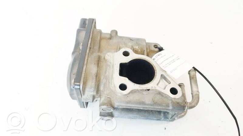 Toyota Avensis T270 Soupape d'étranglement