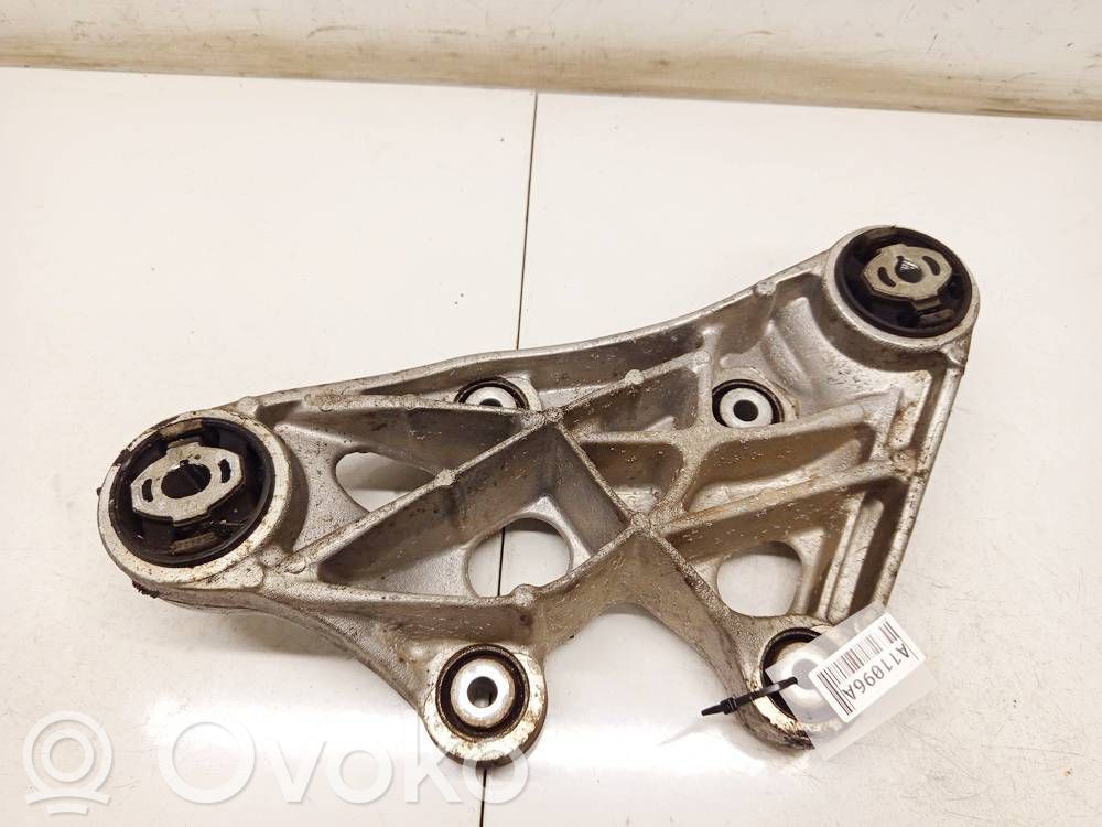 Tesla Model S Engine mounting bracket 