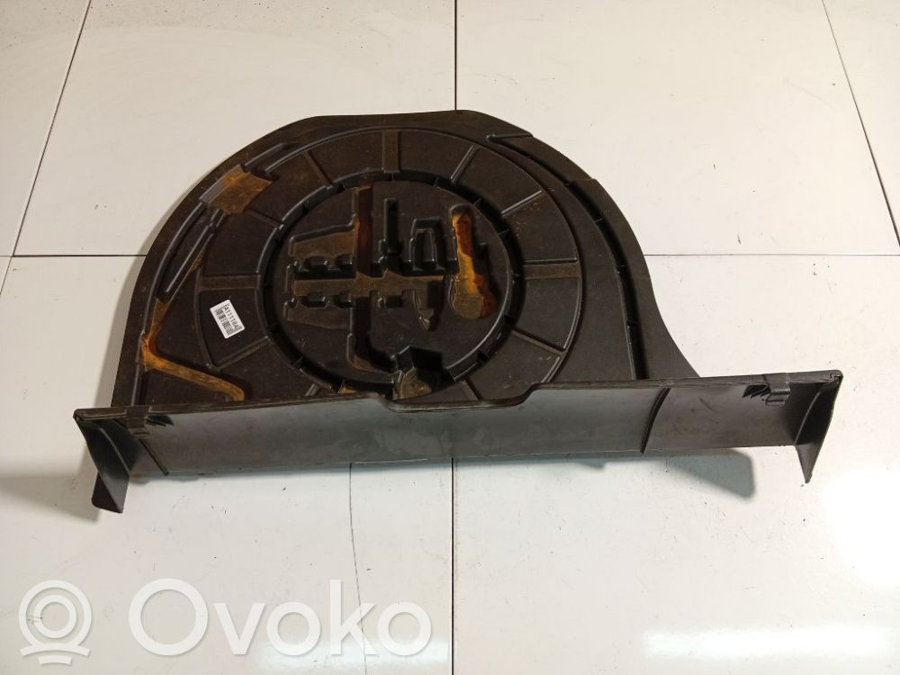 Toyota Yaris Wkład koła zapasowego 