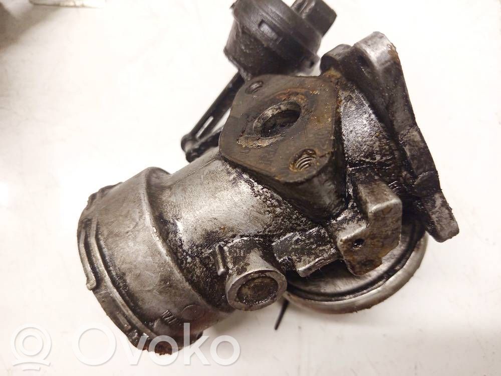 Volkswagen PASSAT B5.5 Valvola EGR 