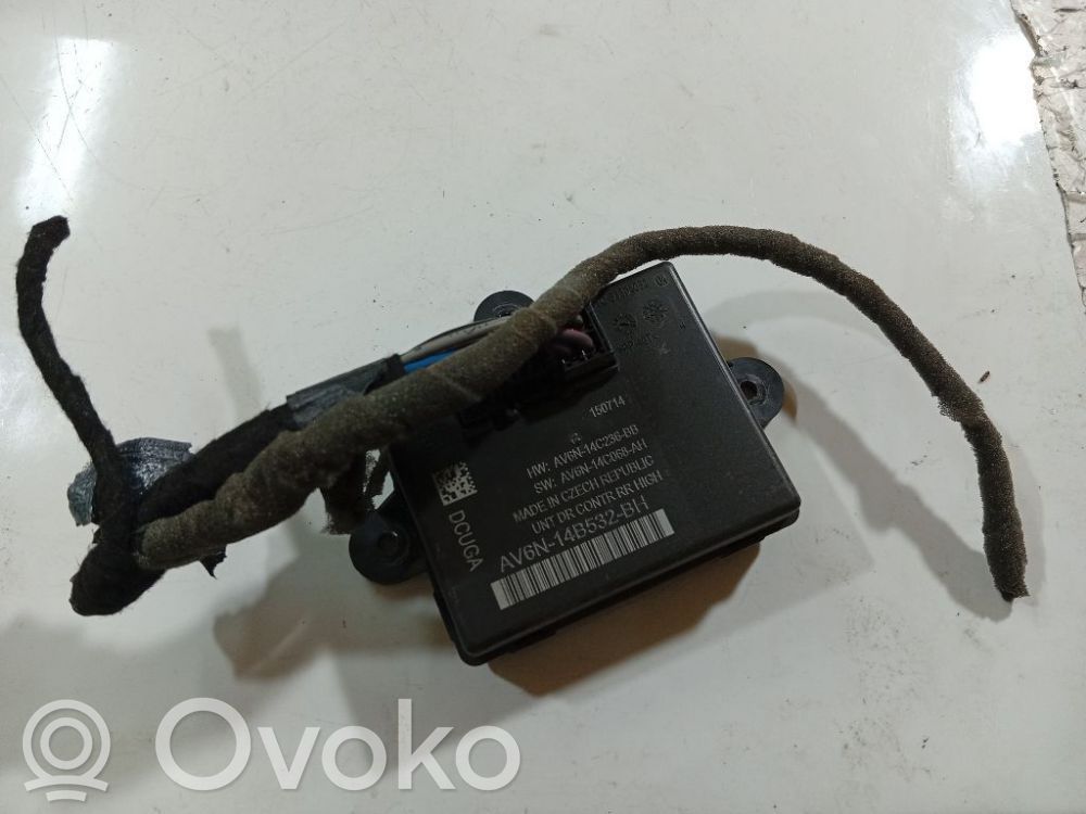 Unité de commande module de porte   AV6N14C236BB,AV6N14B532BH,AV6N14C068AH,AV6N14C236BB