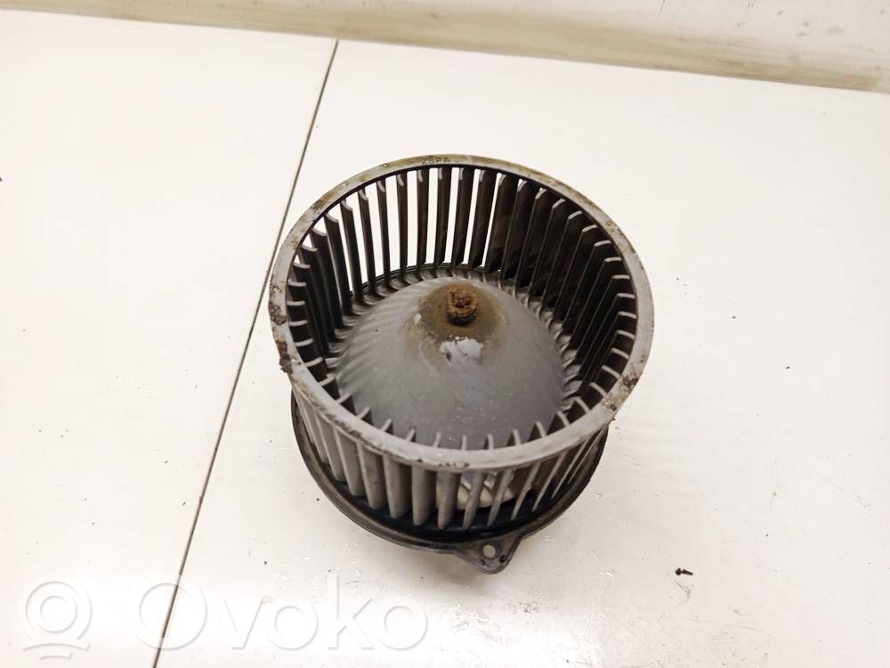 Hyundai Trajet Ventilator aerotermă 