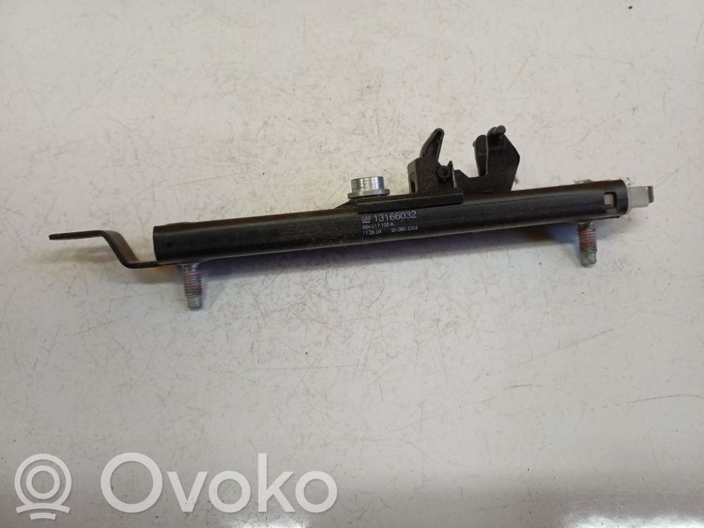 Opel Astra H Guida di regolazione della cintura di sicurezza 