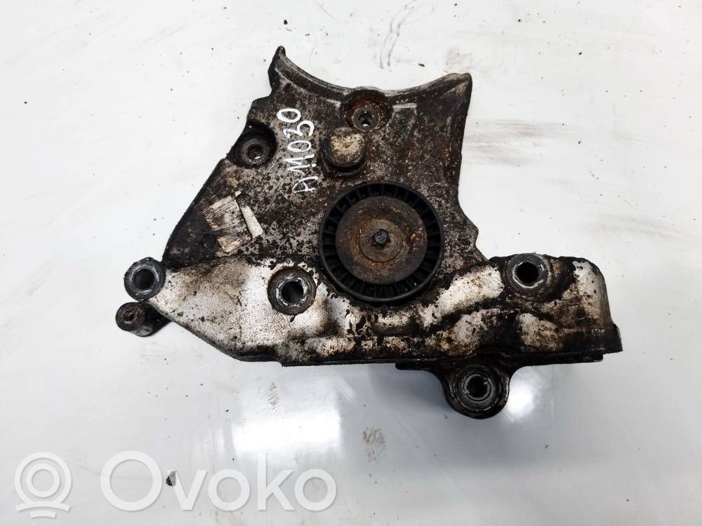Engine mounting bracket   55239711,55239711