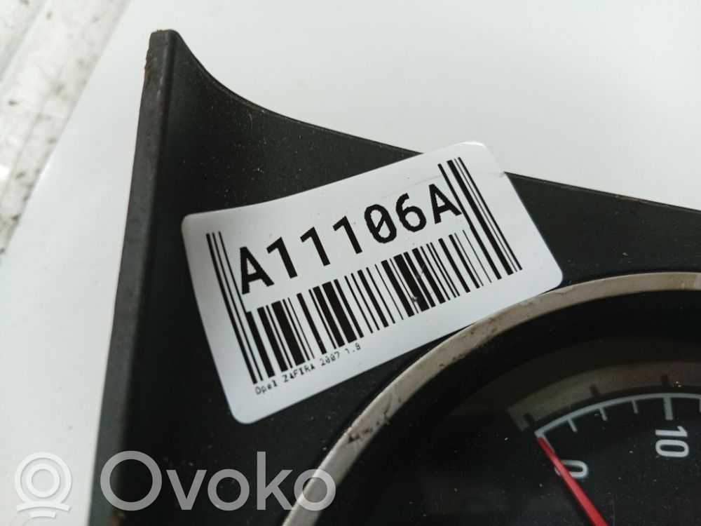 Opel Zafira B Nopeusmittari (mittaristo) 