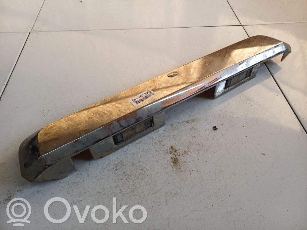 Nissan Pathfinder R51 Listwa oświetlenie tylnej tablicy rejestracyjnej 