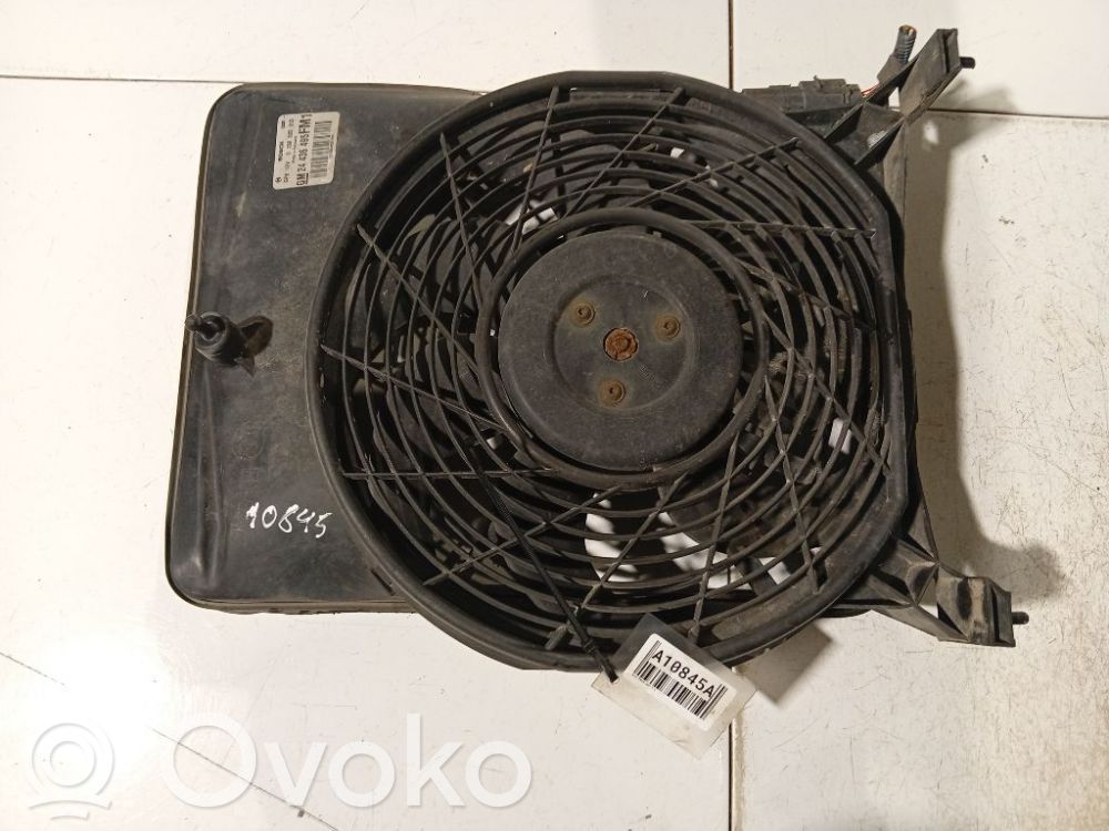 Opel Omega B2 Osłona wentylatora chłodnicy 