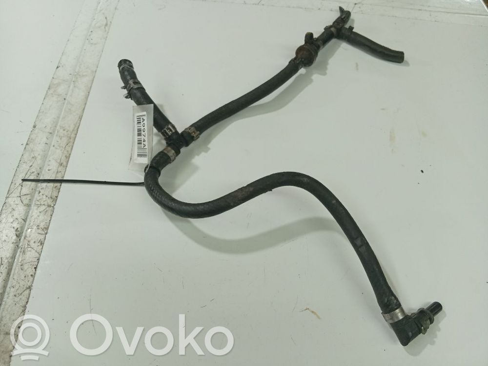 Engine coolant pipe/hose