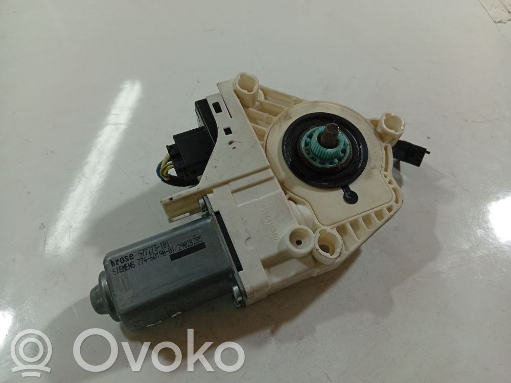 Audi A6 S6 C6 4F Motorino alzacristalli della portiera anteriore 