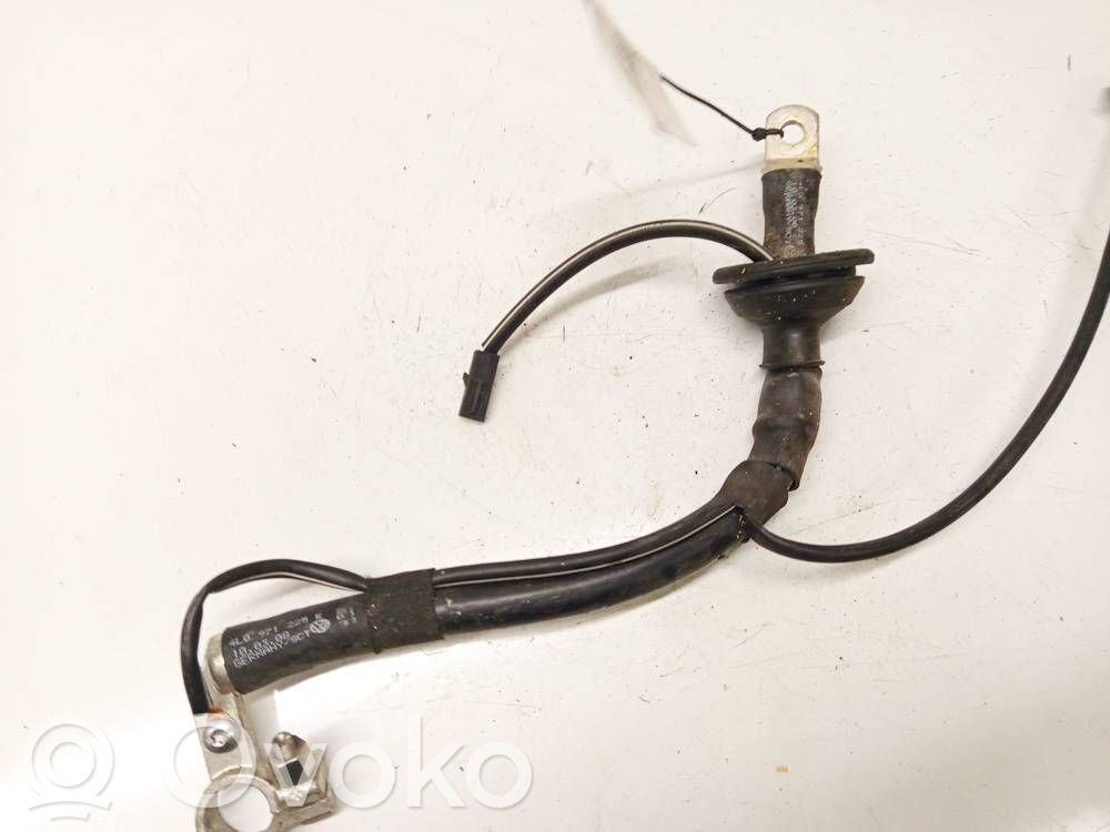 Audi Q7 4L Pluskabel Batterie 