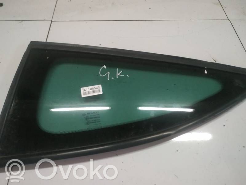 Renault Megane III Geam lateral spate
