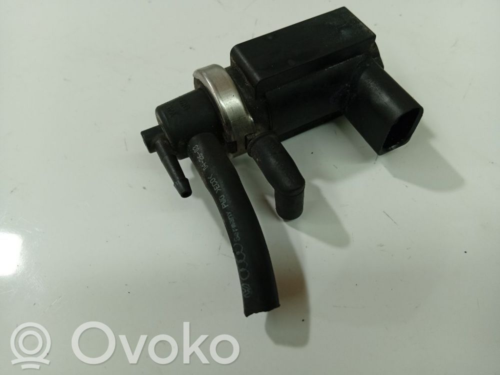 Audi A6 S6 C5 4B Solenoid supapă turbosuflantă