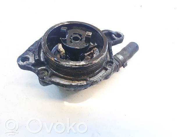 BMW 5 E39 Vacuum pump 