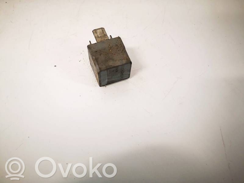 Ford Mondeo MK IV Autres relais