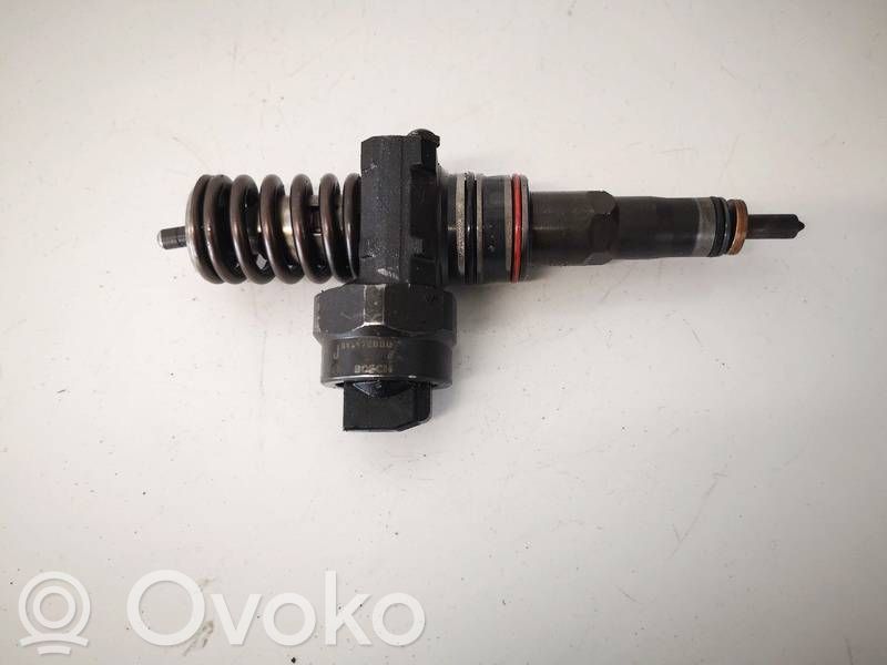 Inyector de combustible   038130073F,038130073F
