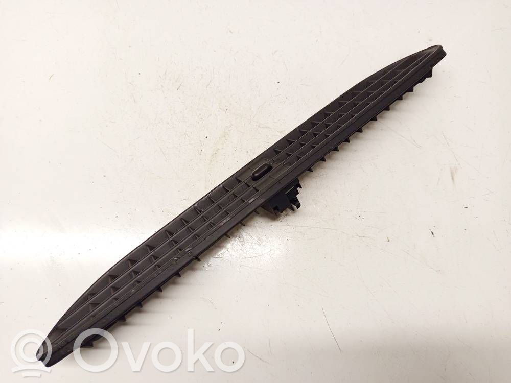 Grille d'aération centrale   4B0819635,4B0819635