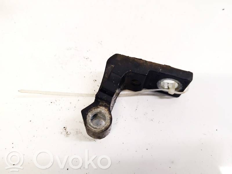 Audi A4 S4 B7 8E 8H Etuoven yläsarana 