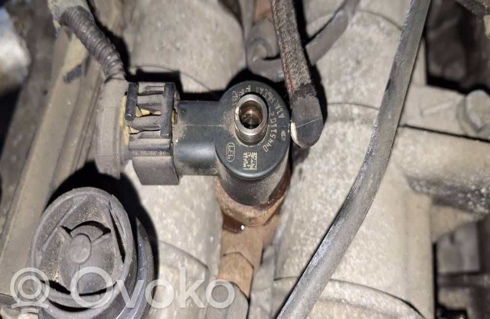 Inyector de combustible   0445110243,0445110243