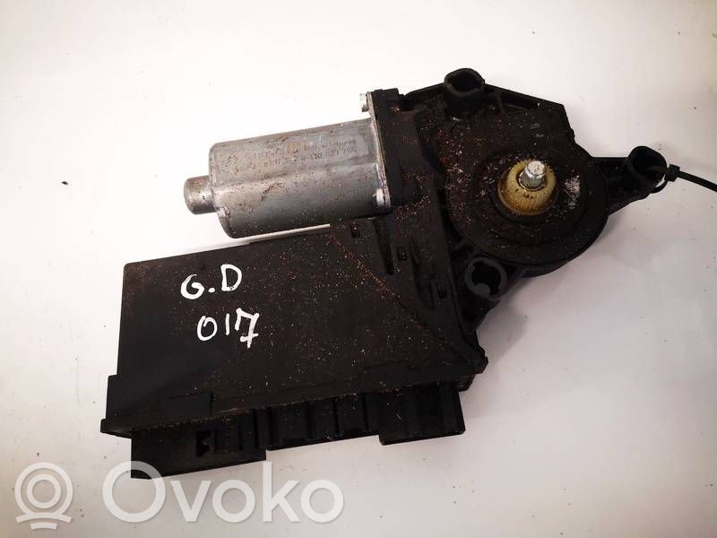 Motor macara geam ușă spate   8E0959802E,0130821766,0130821766,8E0959802E