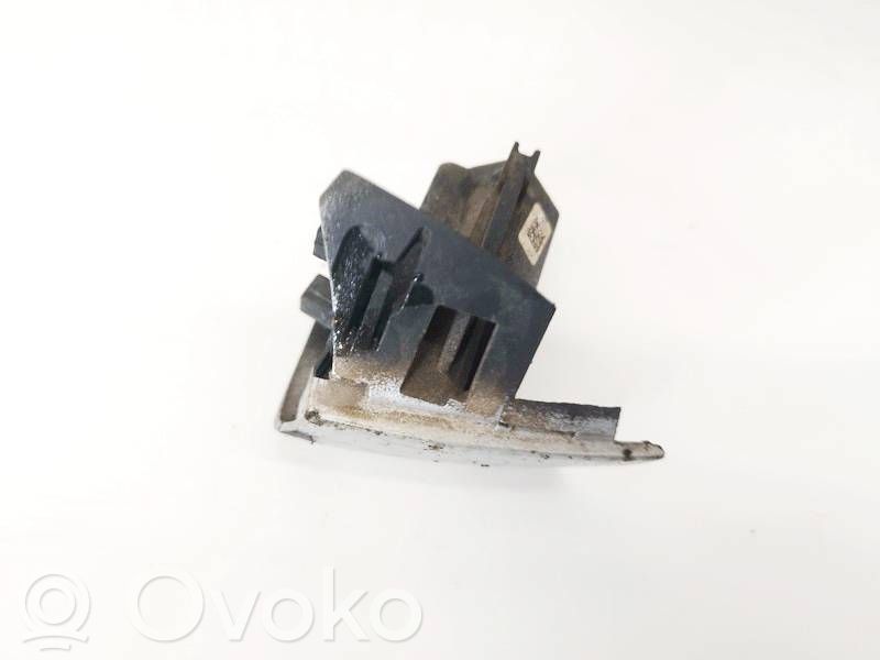 Mercedes-Benz A W176 Coperchio portiera di carico 